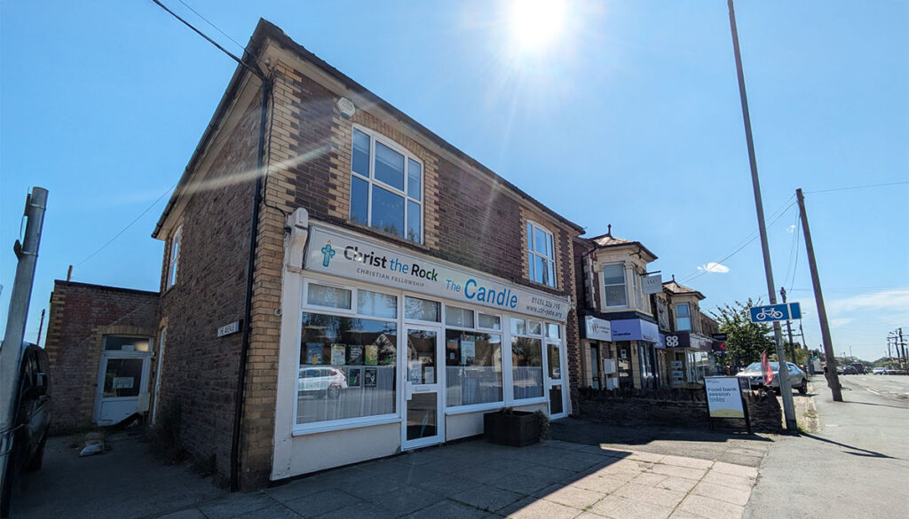 The Candle Yate front 7